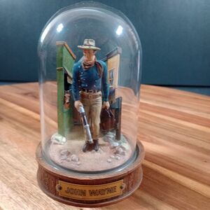 Franklin Mint John Wayne Domed‎ Figurines Vintage Spirit of The West Hondo Movie